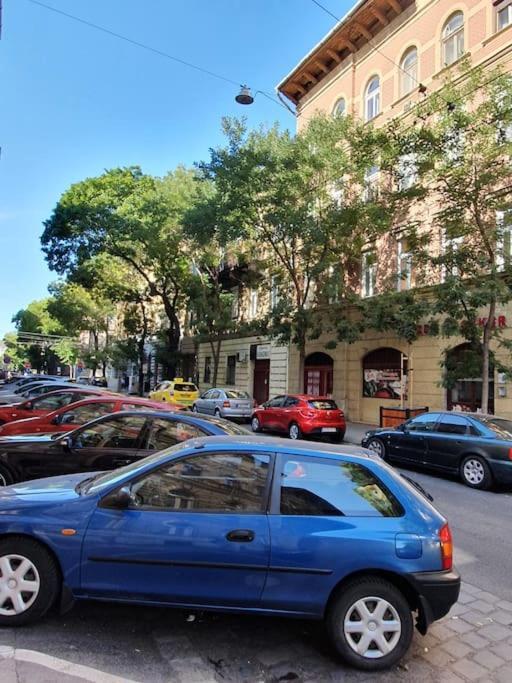 Nefelejcs Near The Keleti Railway Station Apartamento Budapeste Exterior foto
